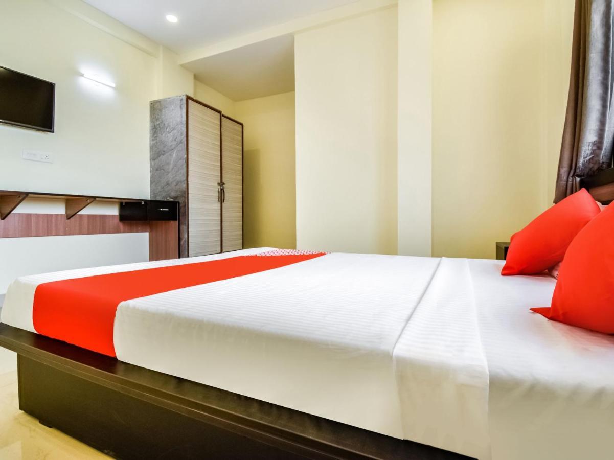 Oyo 74116 Hotel Feel Good Puri Exterior foto