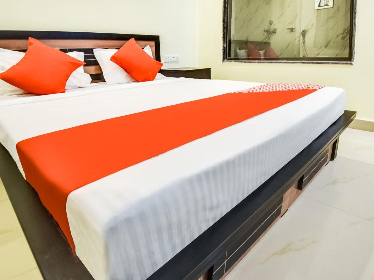 Oyo 74116 Hotel Feel Good Puri Exterior foto